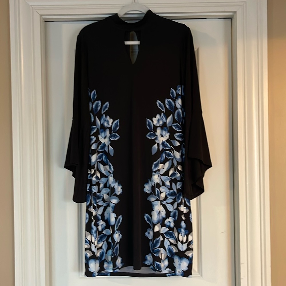 NWT WHITEHOUSEBLACKMARKET dress